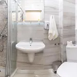 Supreme Victoria Hotell