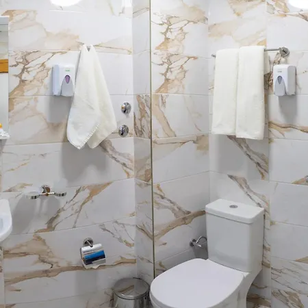 Supreme Victoria Hotel Warna