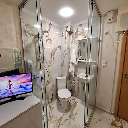 Supreme Victoria 3* Варна