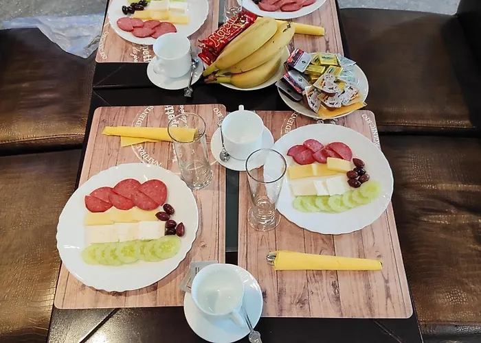 Hotel Supreme Victoria